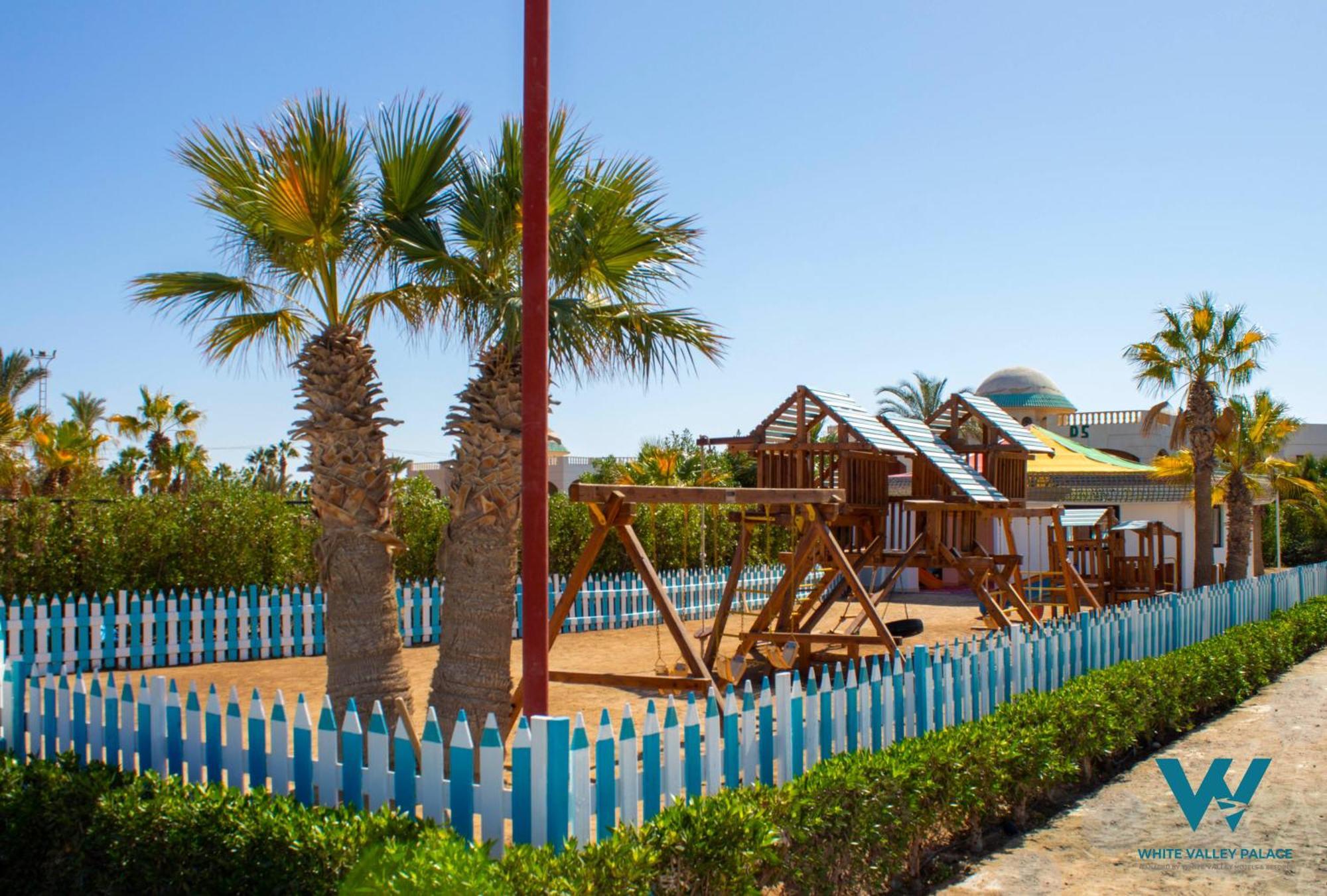The Palace Beach Hotel Hurghada Esterno foto