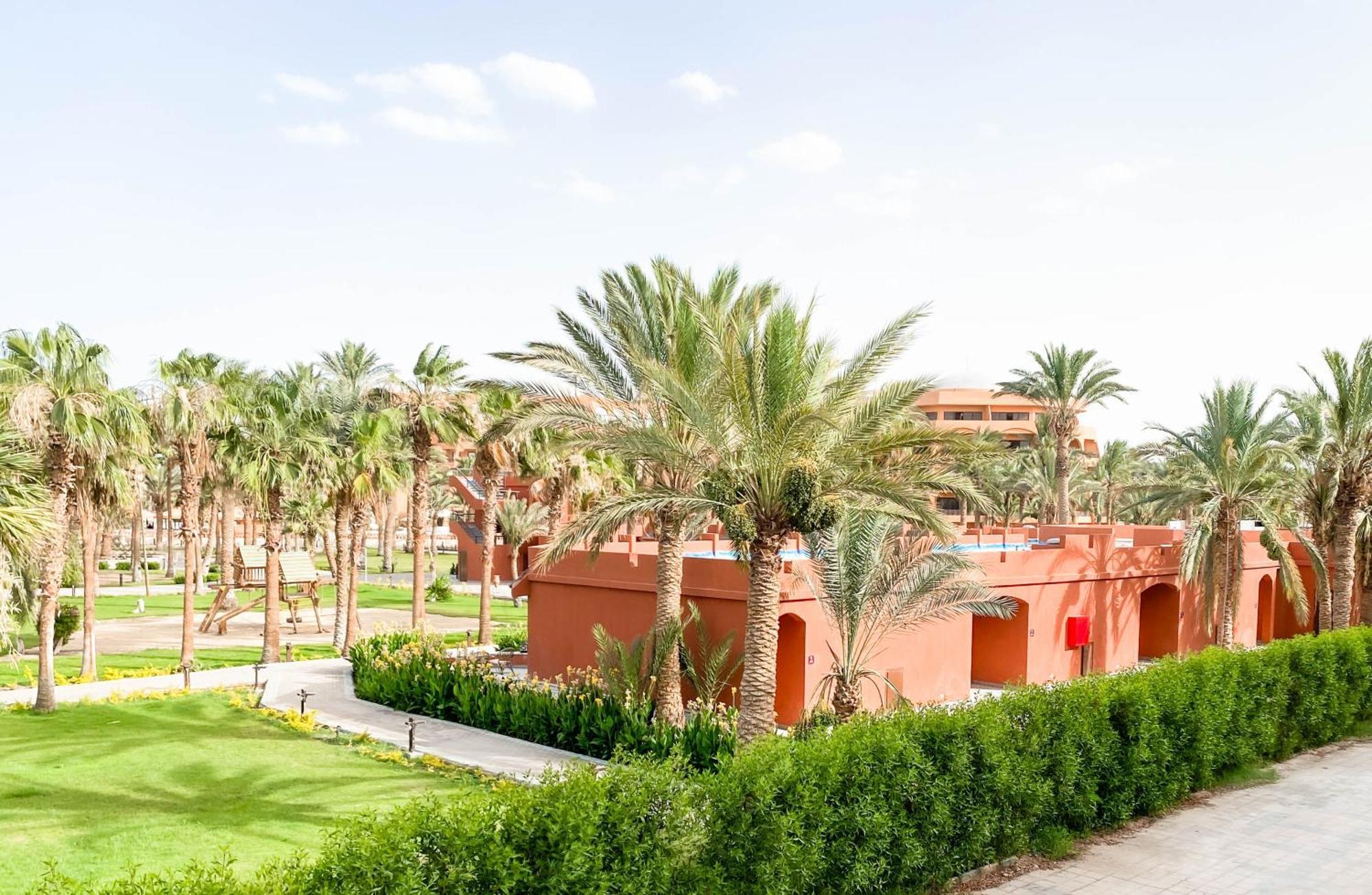 The Palace Beach Hotel Hurghada Esterno foto