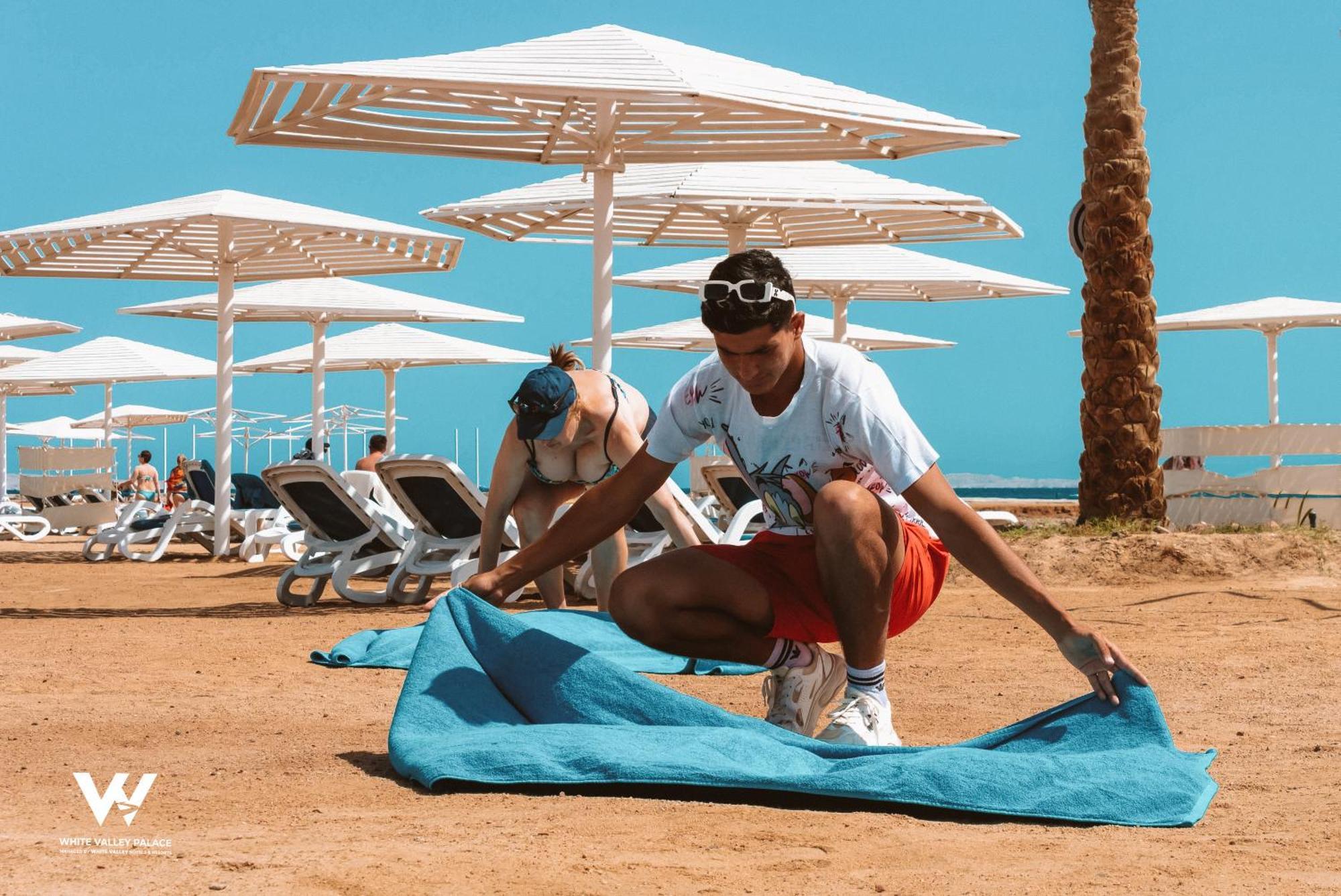 The Palace Beach Hotel Hurghada Esterno foto